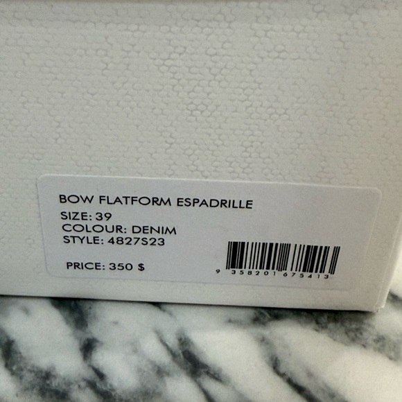 Zimmerman brand new Blue and Cream Espadrille Sandals with Bow, size 39. - Picture 2 of 4